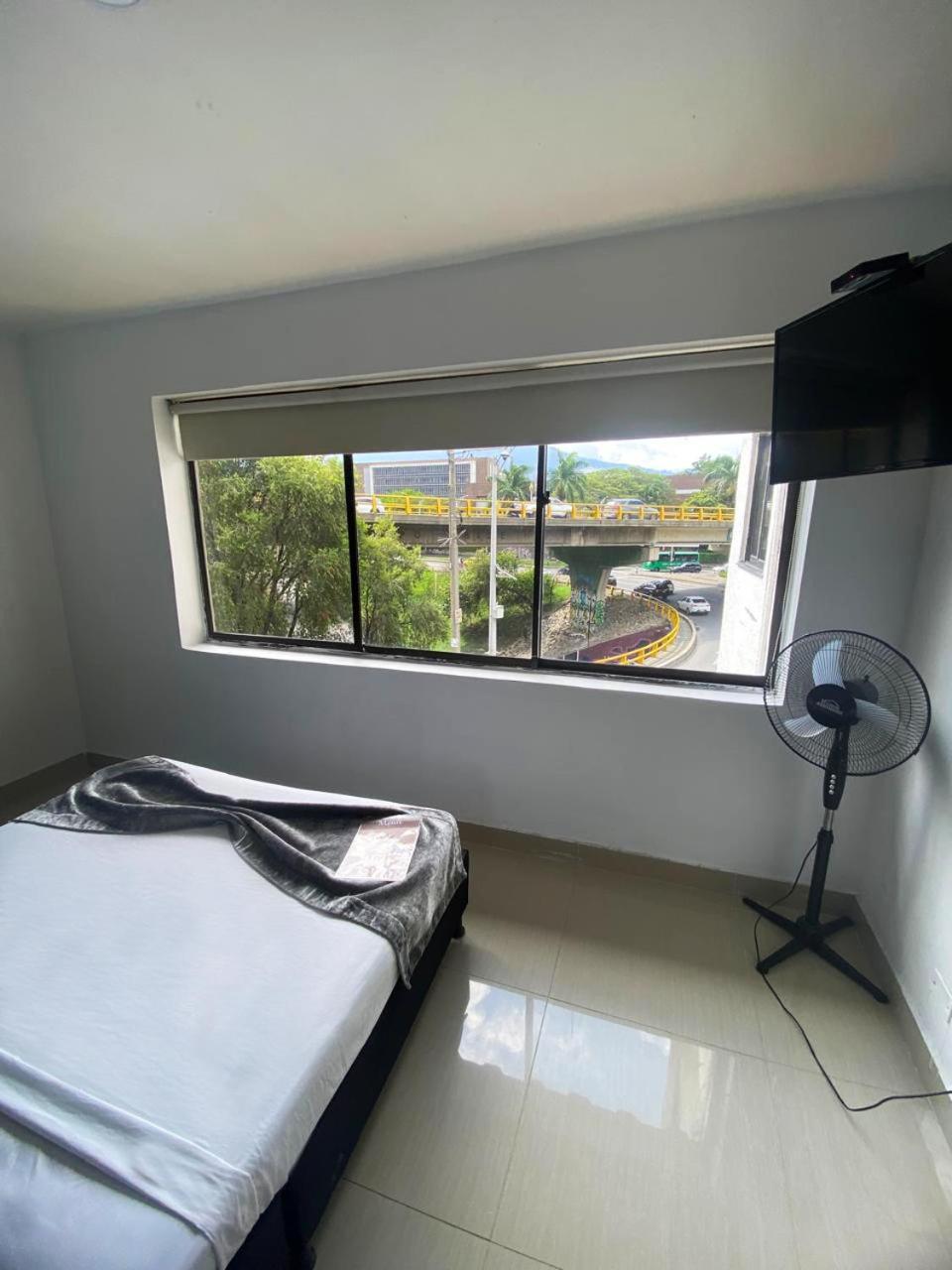 33 Hotel Bulerias Medellín Eksteriør bilde
